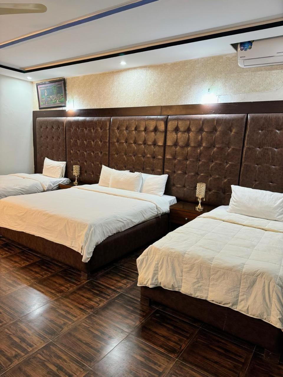 Casa Blanca Boutique Guest House Islamabad Bilik gambar