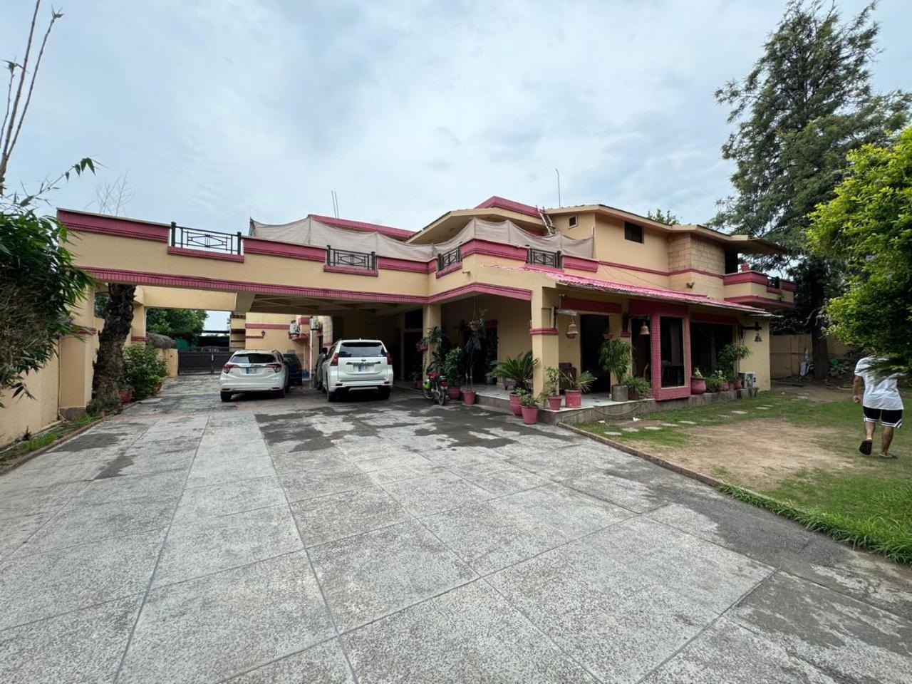 Casa Blanca Boutique Guest House Islamabad Luaran gambar